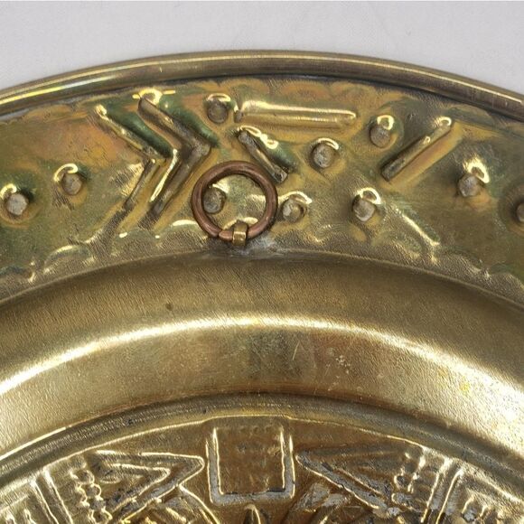 Vintage large brass decorative plate - Picture 4 of 9